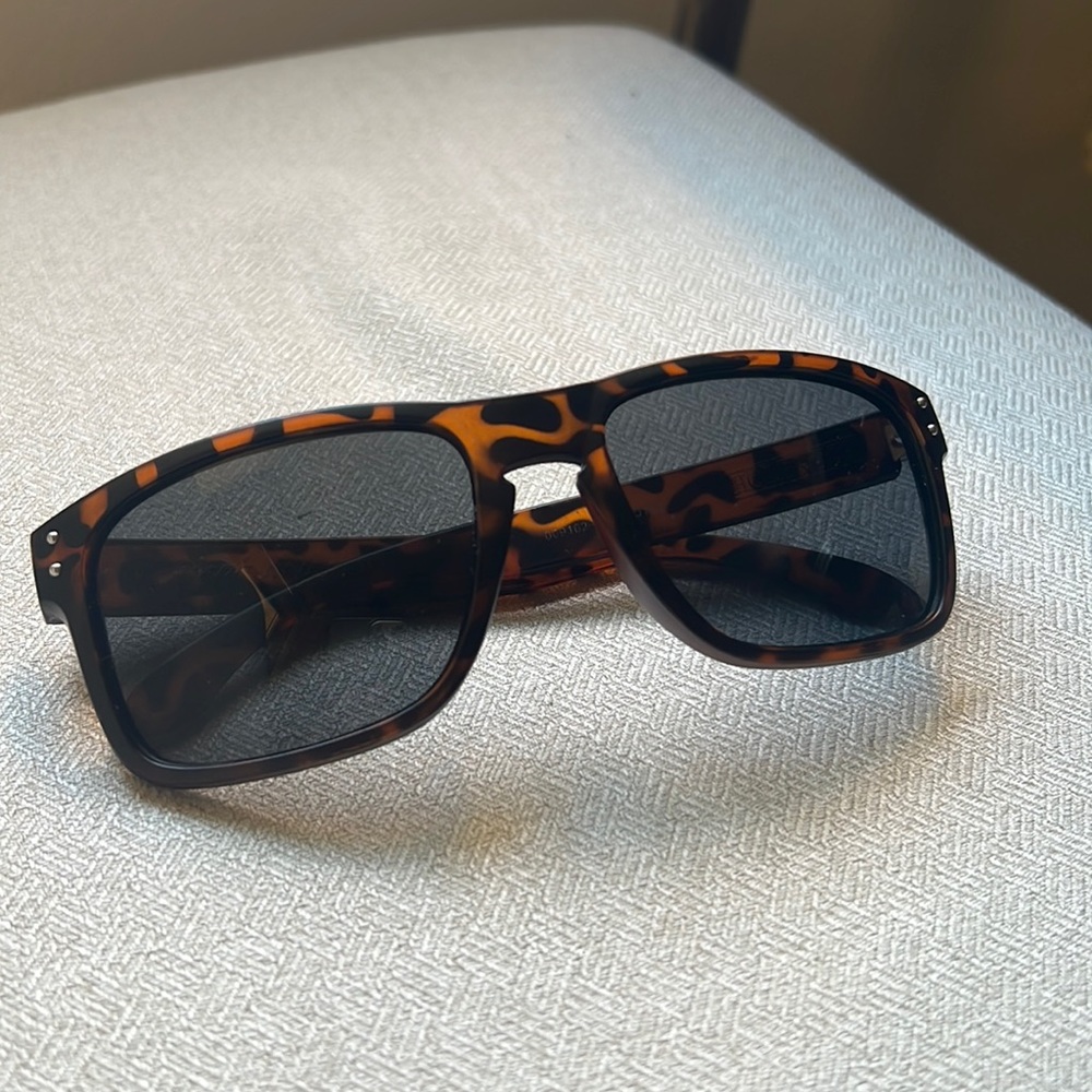 Oakley Holbrook Sunglasses